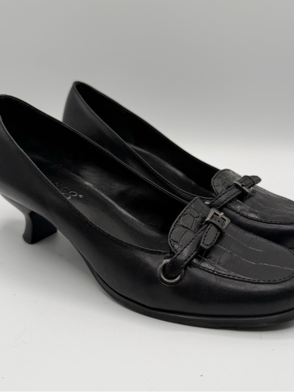 Franco Sarto Black Leather Croc Embossed Loafer Kitten Heel Pumps 6M
